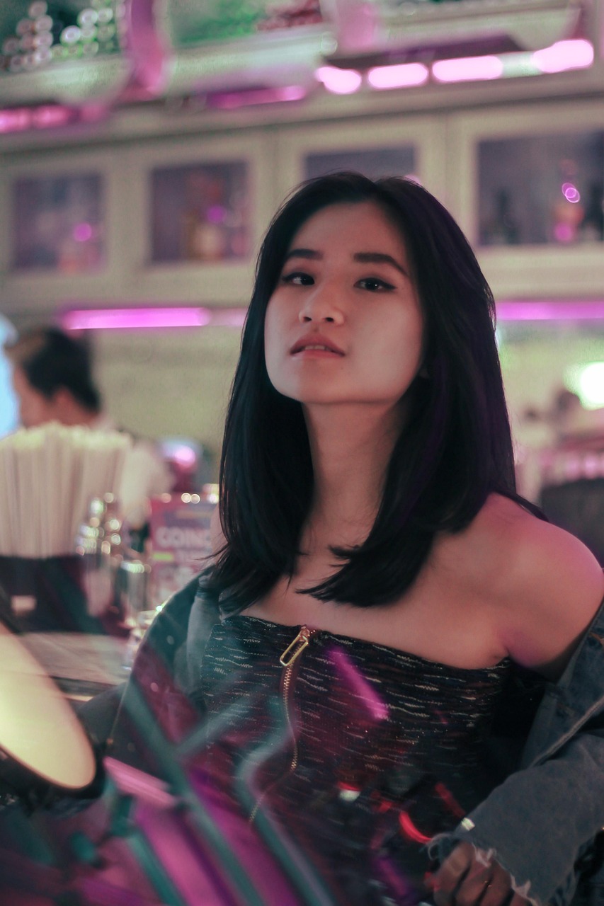 探寻真相，女主持人陈蓓蓓的荧幕背后
